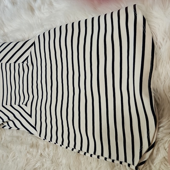 NWT striped dress- XS - Picture 5 of 7